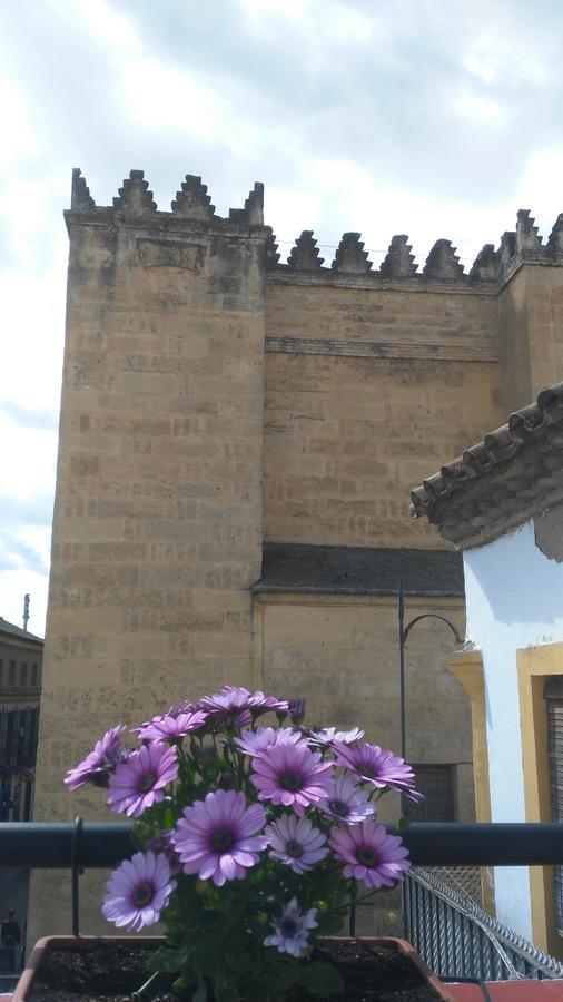 Hostal Azahar Cordoba Luaran gambar