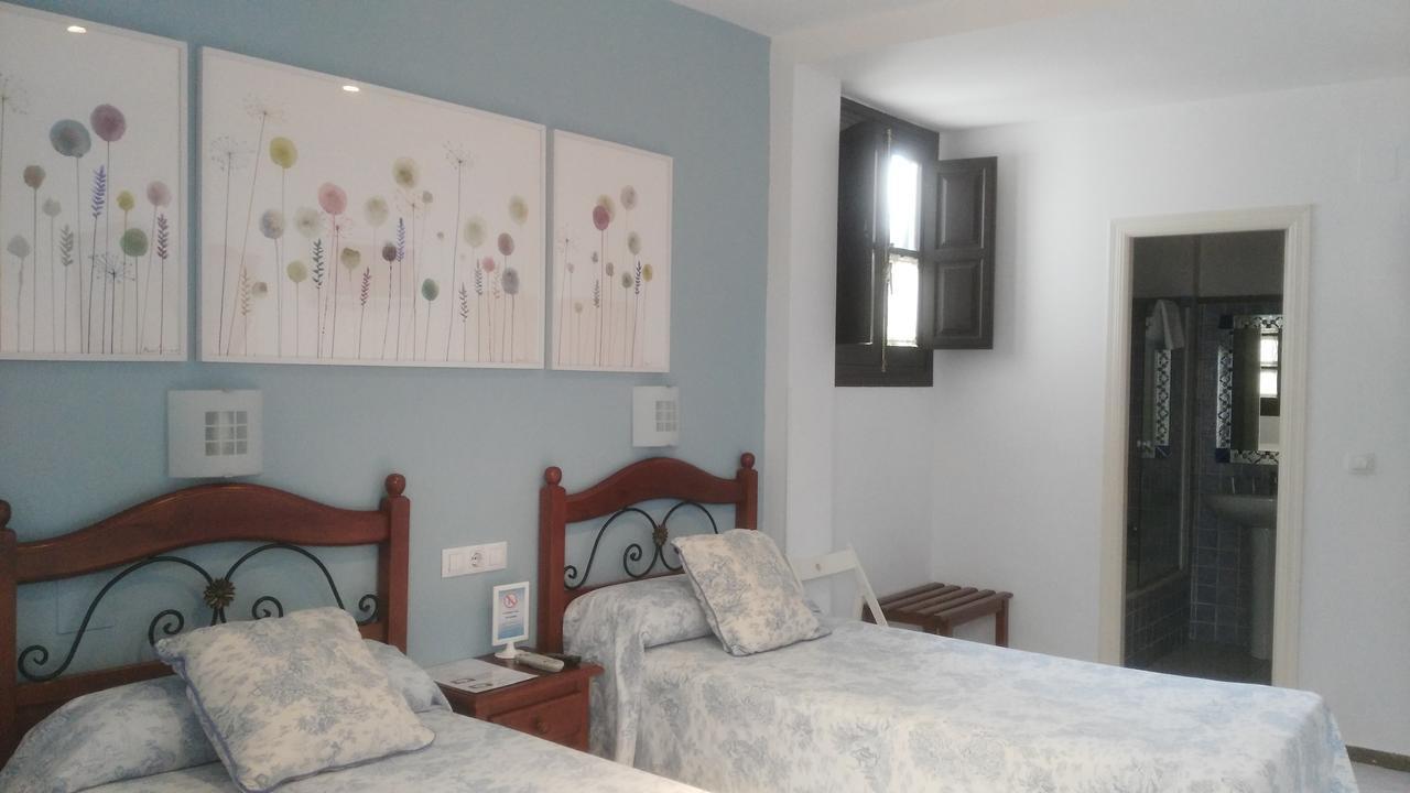 Hostal Azahar Cordoba Luaran gambar